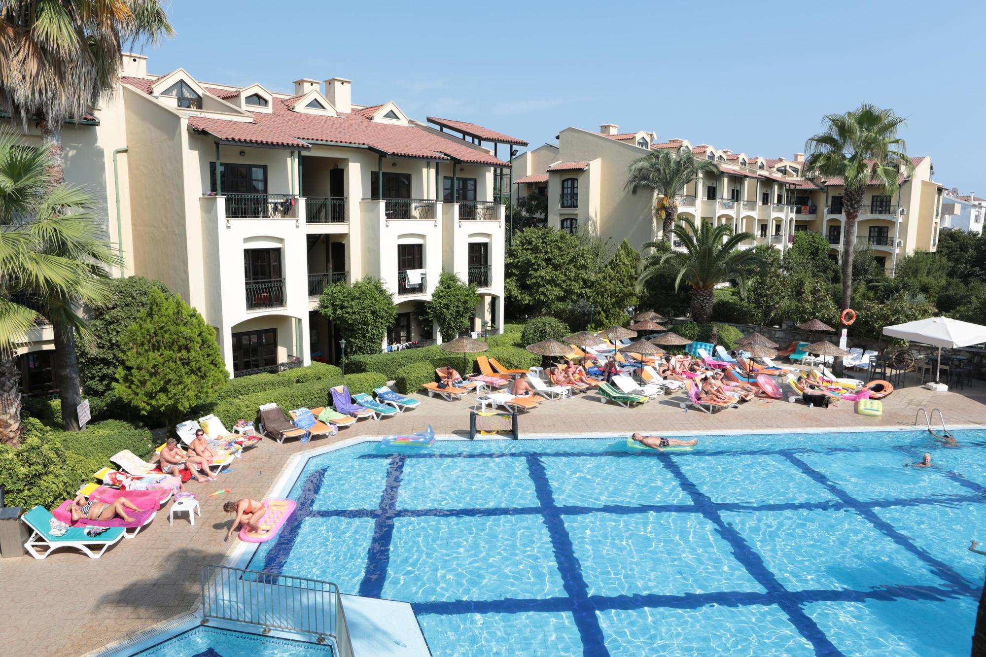 Club Turquoise Apart 马尔马里斯 外观 照片